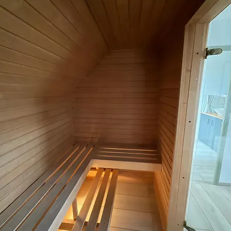 La Bayloune Holiday home Lavars